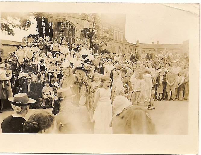 Askrigg Pageant 1944